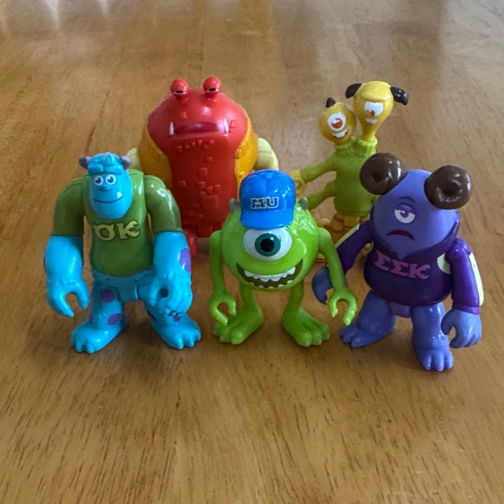 Monsters Inc University Poseable Action Figure Set Inaginext Disney Pixar
